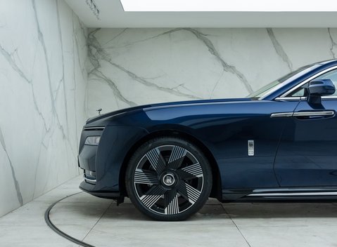 Rolls-Royce Spectre 32