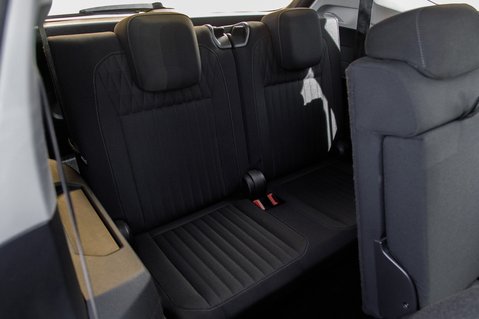 Volkswagen Tiguan Allspace LIFE TSI DSG 40