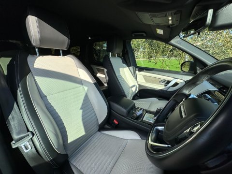 Land Rover Discovery Sport 2.0 D240 MHEV R-Dynamic HSE Auto 4WD Euro 6 (s/s) 5dr 28