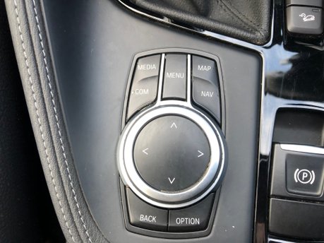 BMW X1 XDRIVE20I XLINE petrol automatic 39,000 miles, Euro 6, DAB, leather 4x4 28