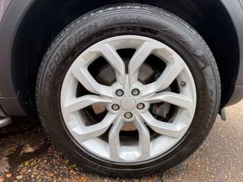 Land Rover Discovery Sport 2.0 TD4 HSE Auto 4WD Euro 6 (s/s) 5dr 10