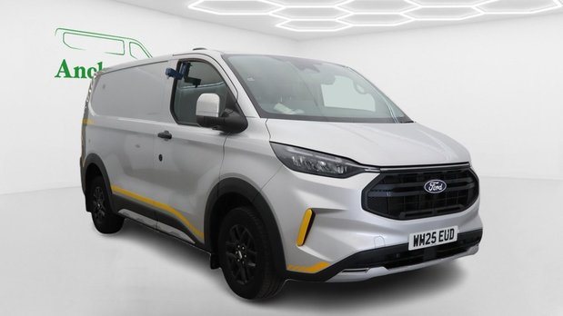 Ford Transit Custom SWB L1H1 Low Roof Trail 320 Air Con Alloys Sensors Cam EURO 6 2