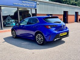 Toyota Corolla 1.8 Corolla Design HEV CVT 5dr 9