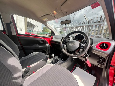 Toyota Aygo VVT-I X-PLAY 31