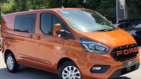Ford Transit Custom 320 LIMITED ECOBLUE DOUBLE CAB - 6 SEATER -REVERSE CAMERA -APPLE CAR PLAY 