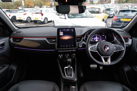 Renault Arkana RS LINE E-TECH 3