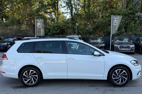 Volkswagen Golf MATCH TDI - 1 OWNER - 11 SERVICES - VAT QUALIFYING - APPLE CAR PLAY 5