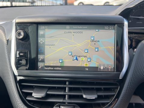 Peugeot 208 1.2 PureTech Allure Premium Euro 6 5dr 38