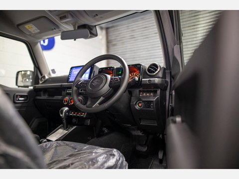 Suzuki Jimny Sierra ALLGrip SUV 1.5 Euro 6 (101 ps) 58