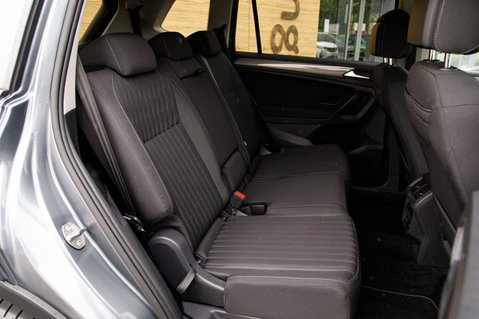 Volkswagen Tiguan Allspace LIFE TSI DSG 37