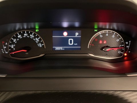 Peugeot 2008 1.2 PureTech Allure EAT Euro 6 (s/s) 5dr 11