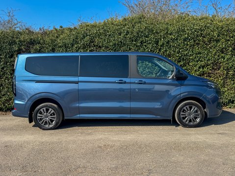 Ford Tourneo Custom Titanium Luxe | 9 Seat | Auto | L2 LWB | 320 | Euro 6 | £31,993 + vat 29