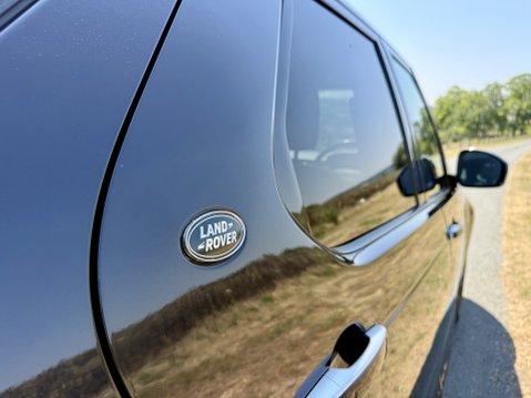 Land Rover Discovery SD6 HSE LUXURY 13