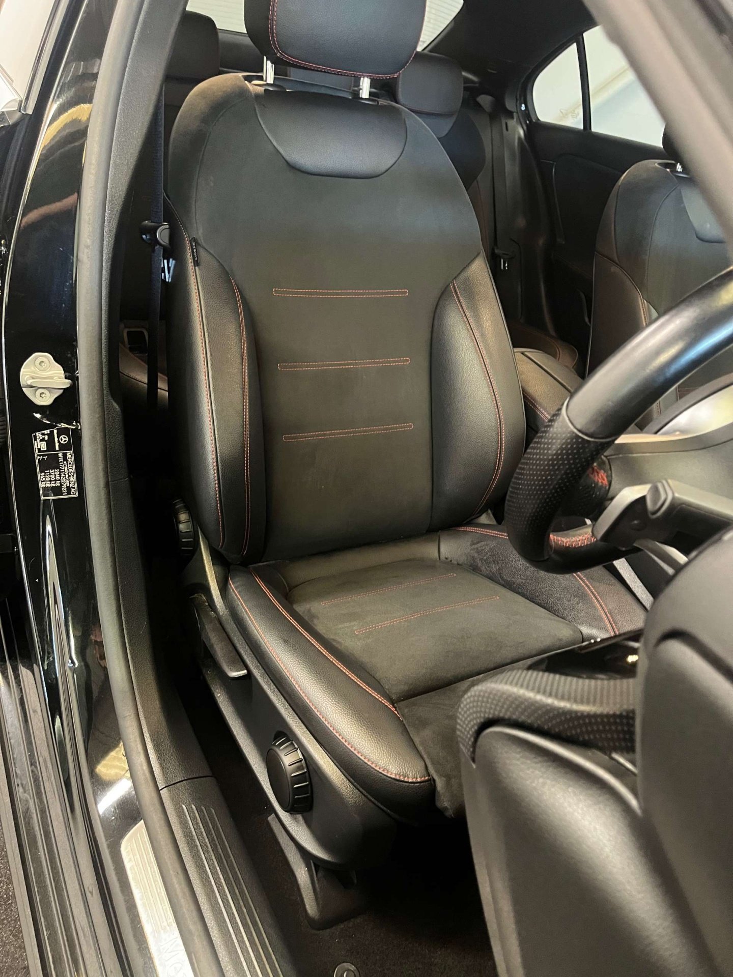 2021 Mercedes-Benz A-Class — image 18