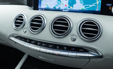 Mercedes-Benz S Class AMG S 63 Coupe 22