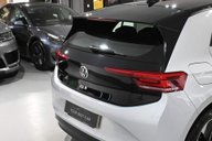 Volkswagen ID.3 Pro Performance 58kWh Life Auto 5dr 34