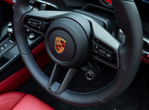 Porsche 911 Targa 4 GTS (992) 14