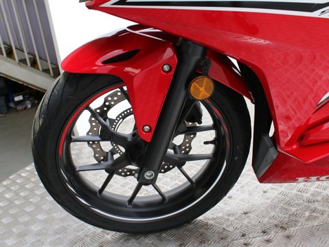 Honda CBR500R CBR 500 RA-M 18