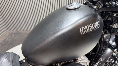 Hyosung GV AQUILA 2023 ONLY 506 MILES 125CC CRUISER BIKE LONG MOT 10