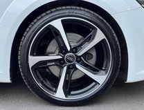 Audi TT 2.0 TFSI Black Edition Coupe 3dr Petrol S Tronic quattro Euro 6 (s/s) (230 19