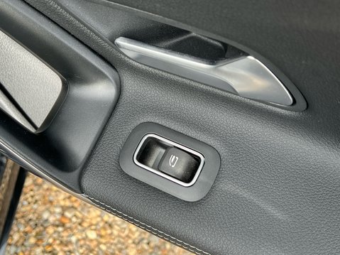 Mercedes-Benz A Class AMG A 35 4MATIC PREMIUM PLUS 38