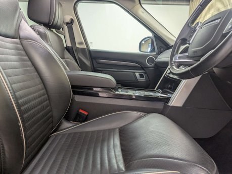 Land Rover Discovery 3.0 Discovery Luxury HSE TD6 Auto 4WD 5dr 29