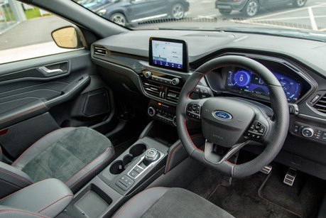 Ford Kuga ST-LINE X EDITION