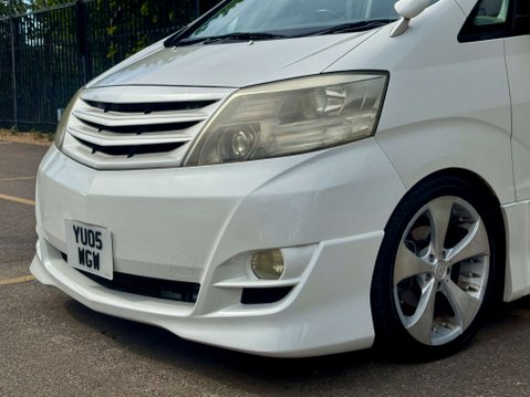 Toyota Alphard Sunroof 8 Seater 29