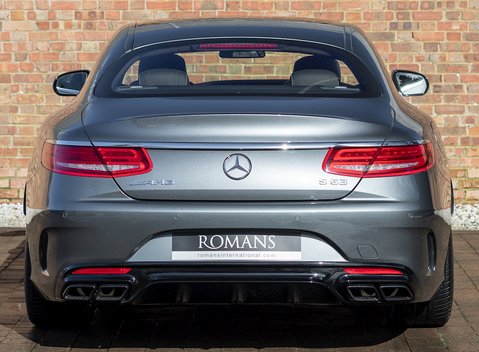 Mercedes-Benz S Class S63 Coupe 5