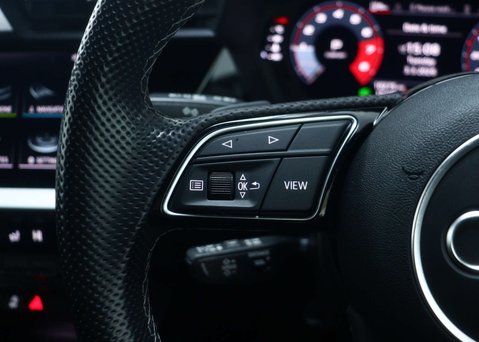 Audi A3 1.0 A3 Sportback 30 TFSI MHEV S Line Semi-Auto 5dr 37