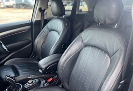 Mini Hatch COOPER EXCLUSIVE 5 DOOR AUTOMATIC 29