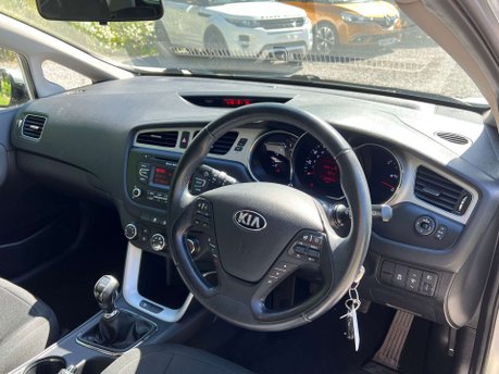Kia Ceed 1.6 Ceed 2 EcoDynamics CRDi 5dr 16