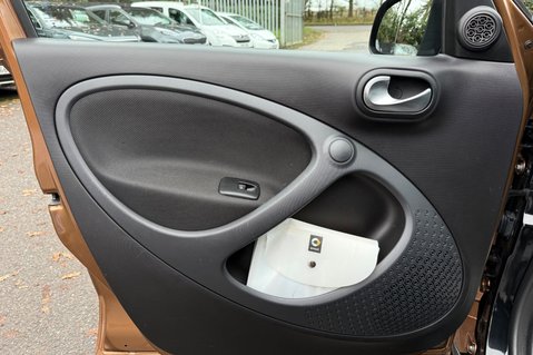 Smart Forfour BRABUS SPORT PREMIUM PLUS AUTOMATIC - £20 ROAD TAX  26