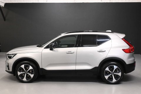 Volvo XC40 2.0 XC40 + B4 MHEV AWD Auto 5dr 9