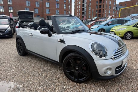 Mini Convertible COOPER SOHO.. CONVERTIBLE.. 11 SERVICES.. FULL LEATHER..A/C..CRUISE CONTROL