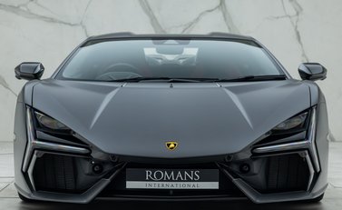 Lamborghini Revuelto 9