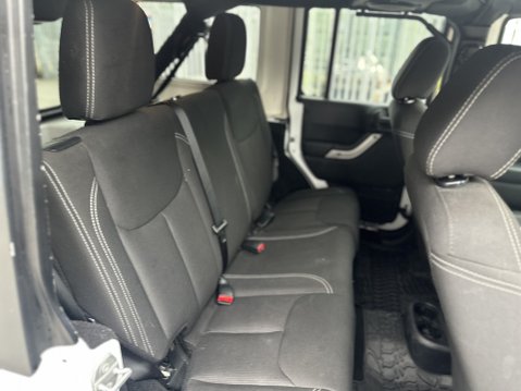 Jeep Wrangler V6 RUBICON UNLIMITED 14
