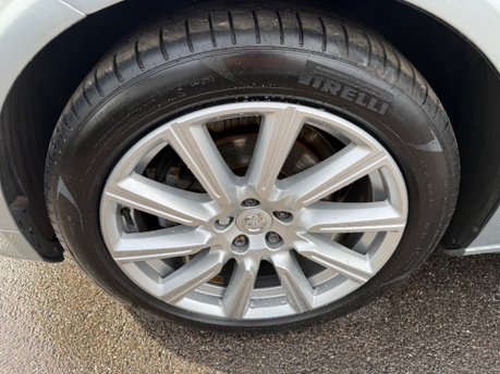 Volvo V90 D4 INSCRIPTION 18