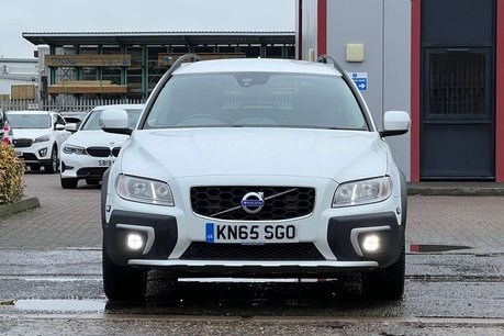 Volvo XC70 2.4 D5 SE Lux Estate 5dr Diesel Auto AWD Euro 6 (s/s) (220 ps) 14