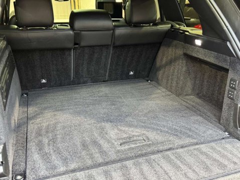 Land Rover Range Rover 3.0 Range Rover Vogue SE SDV6 Auto 4WD 5dr 90
