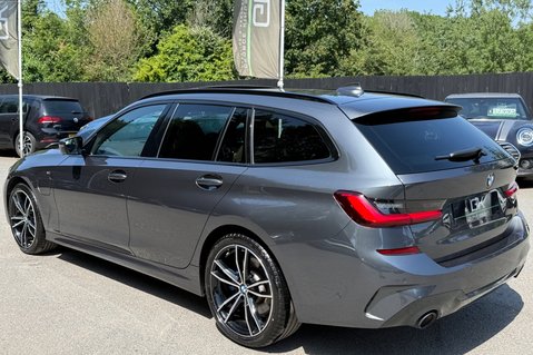 BMW 3 Series 330E M SPORT -PAN ROOF -M PRO PACK -OYSTER LEATHER -ONE OWNER -FBMWSH 2