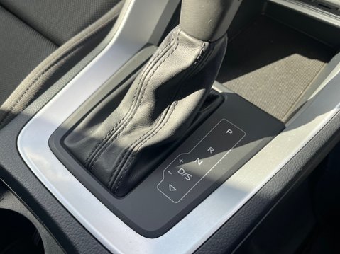 Audi Q3 TFSI SPORT 16