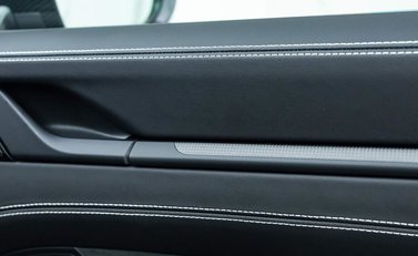 Porsche 911 Carrera GTS (992) 28