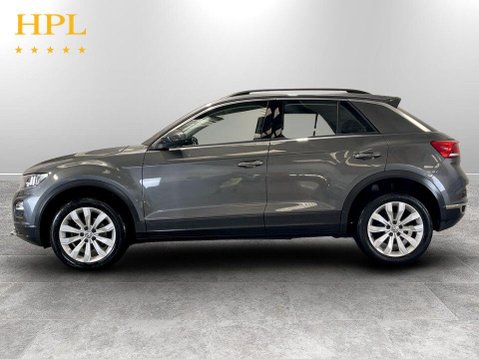Volkswagen T-Roc 1.6 TDI SE SUV 5dr Diesel Manual Euro 6 (s/s) (115 ps) Air Con - Alloys - D 4