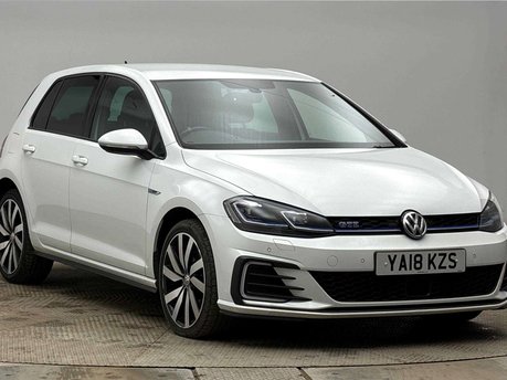 Volkswagen Golf 1.4 Golf GTE Advance Semi-Auto 5dr