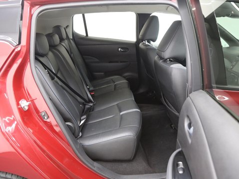 Nissan LEAF 40kWh Tekna Auto 5dr 24