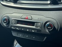 Kia Sorento (Sold) 2.2 CRDi KX-2 SUV 5dr Diesel Auto AWD Euro 6 (s/s) (197 bhp) 26