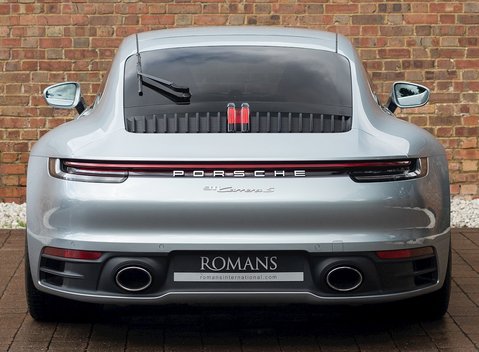 Porsche 911 Carrera S (992) 5