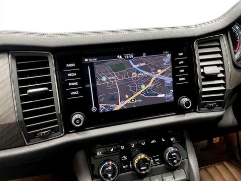 Skoda Kodiaq 2.0 TDI SE L SUV 5dr Diesel DSG 4WD Euro 6 (s/s) (7 Seat) (200 ps) Sat Nav 16
