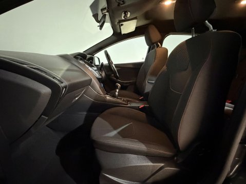 Ford Focus ST-LINE TDCI 17